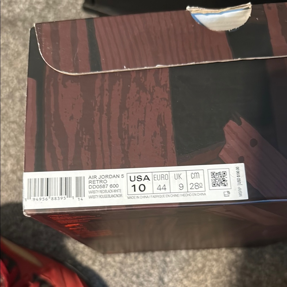 Air Jordan 5 Retro red and black - Picture 9 of 9
